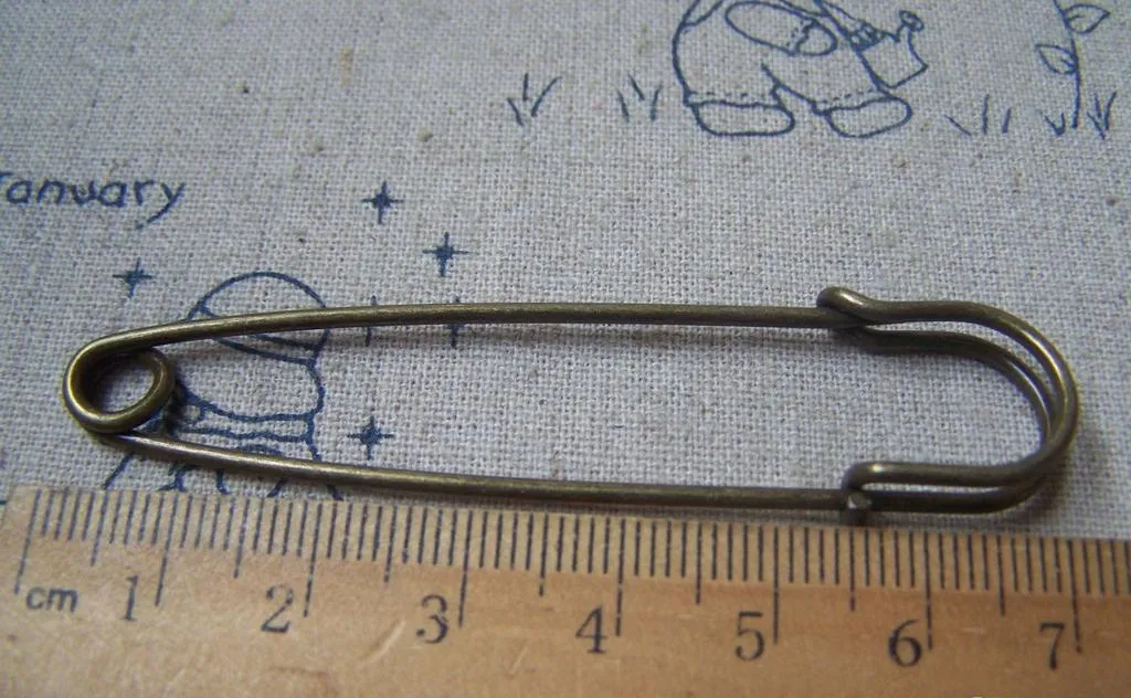 10 pcs Antique Bronze Safety Pins Brooch 15x70mm A4771