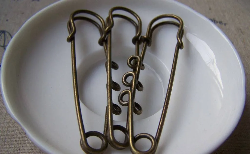 10 pcs Antique Bronze Three Loops Kilt Safety Pins 64mm A2840