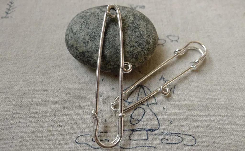 10 pcs Silver One Loop Kilt Safety Pins Broochs  A6556