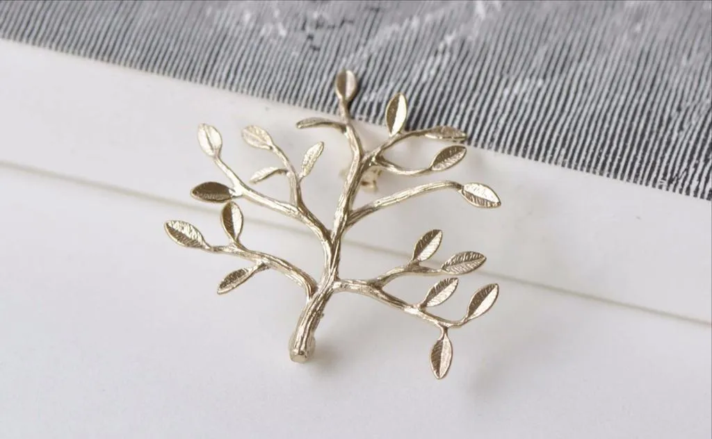 2 pcs Matte Gold Tree Shawl Kilt Pin Brooch Safety Pin A5929