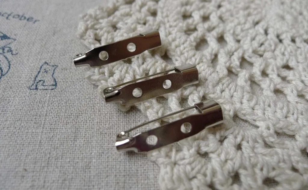 50 pcs White Gold Tone Brooch Back Bar Pins  25mm A6661