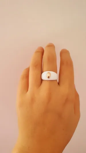 Adjustable White Globe Ring in 925 Sterling Silver