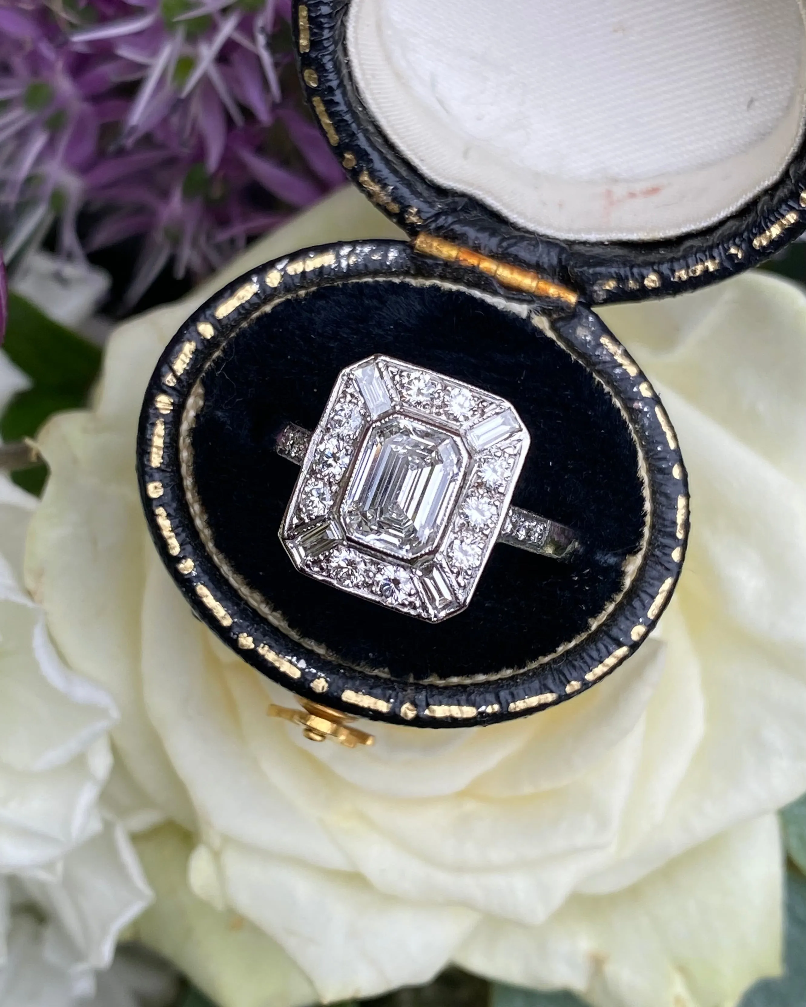 Art Deco Diamond Cluster Ring Platinum 1.60ct