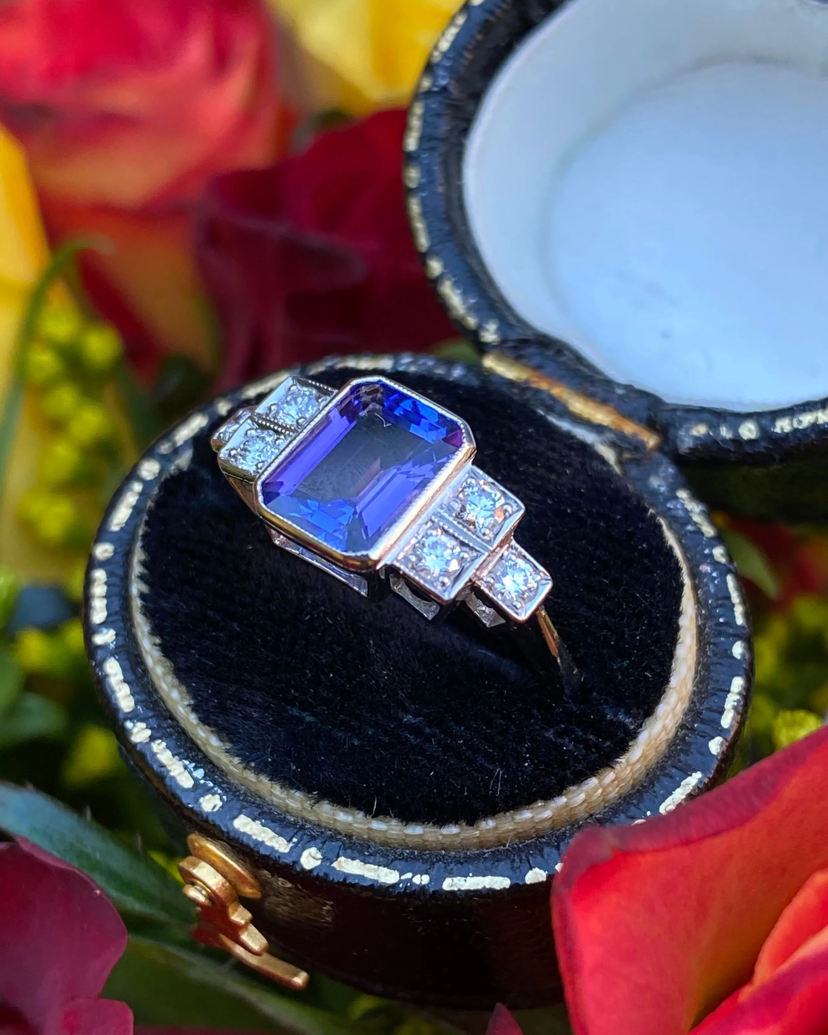 Art Deco Tanzanite and Diamond Platinum Ring 0.25ct   1.50ct