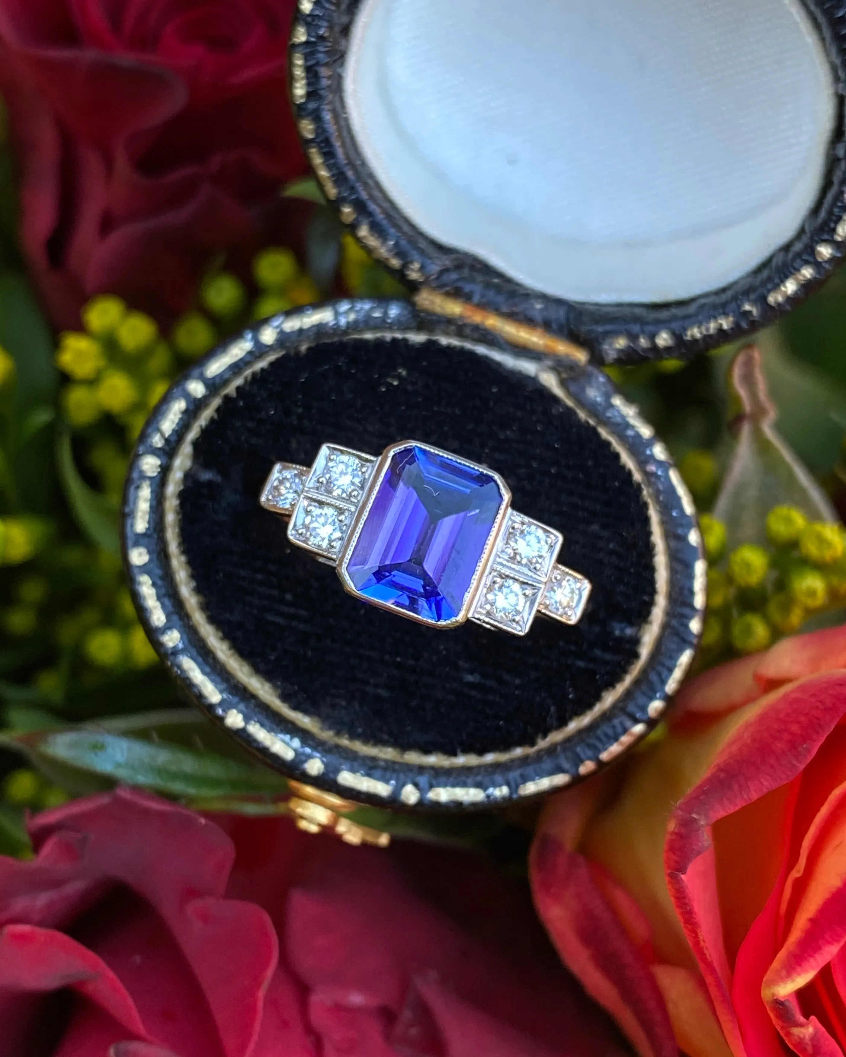 Art Deco Tanzanite and Diamond Platinum Ring 0.25ct   1.50ct