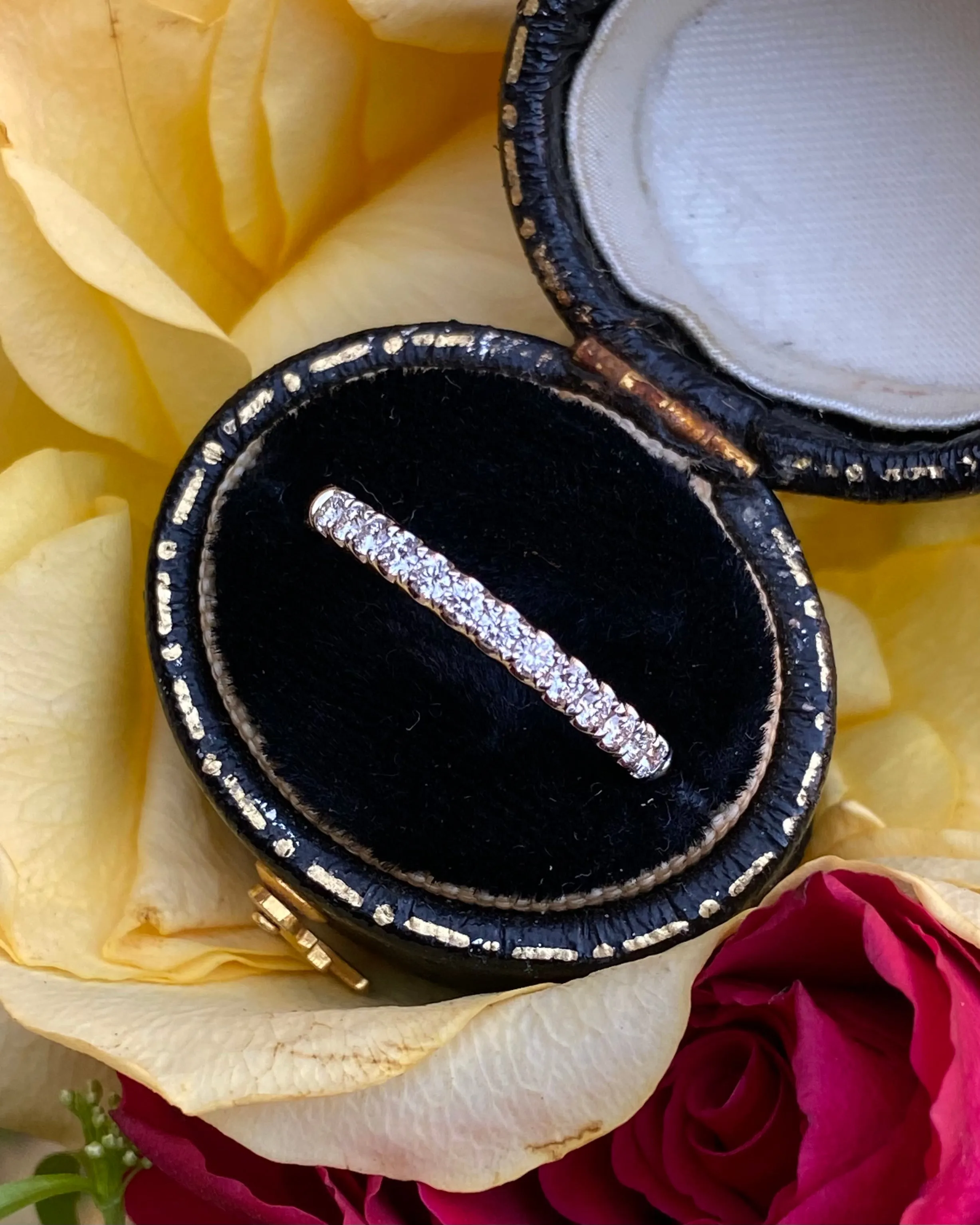 Brilliant Cut Diamond Half Eternity Wedding Ring 0.24ct 18ct Yellow Gold