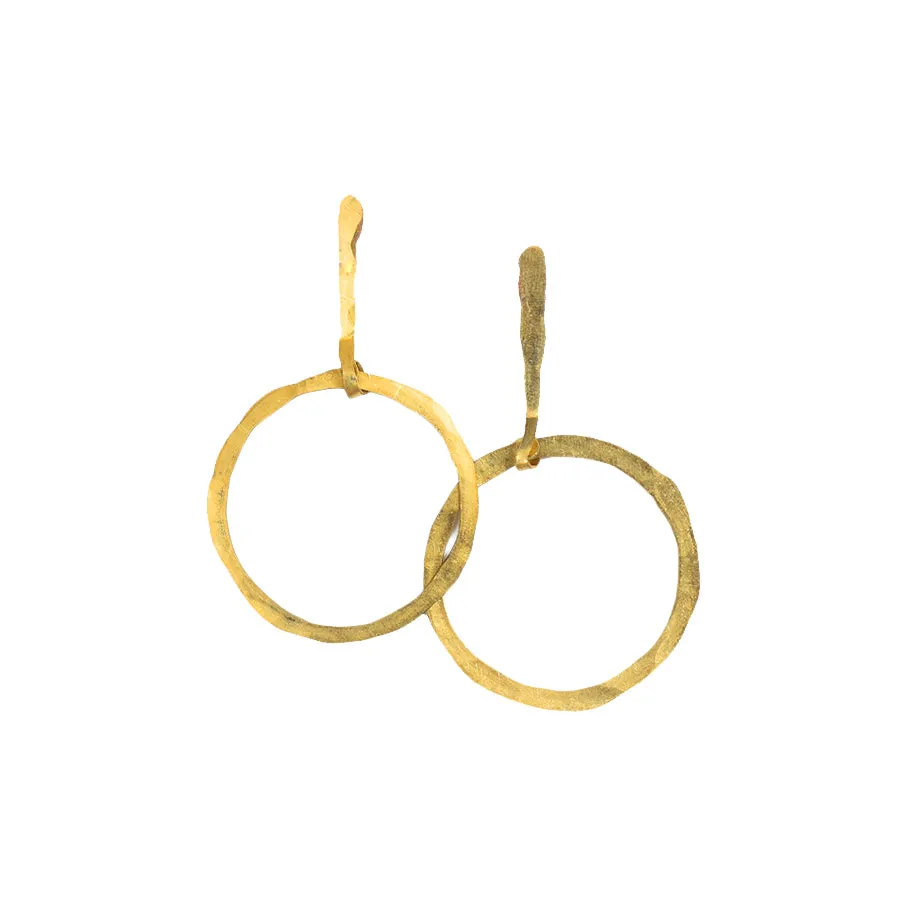 Che Earrings