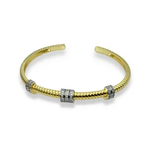 Clara Bangle