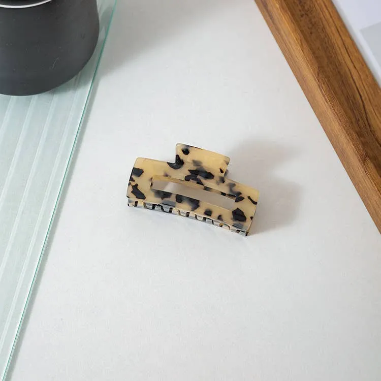 Classic Rectangular Claw Clip