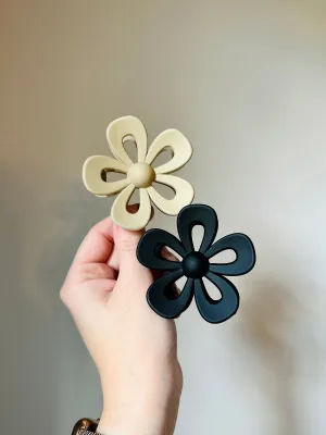 Cutout Flower Claw Clip