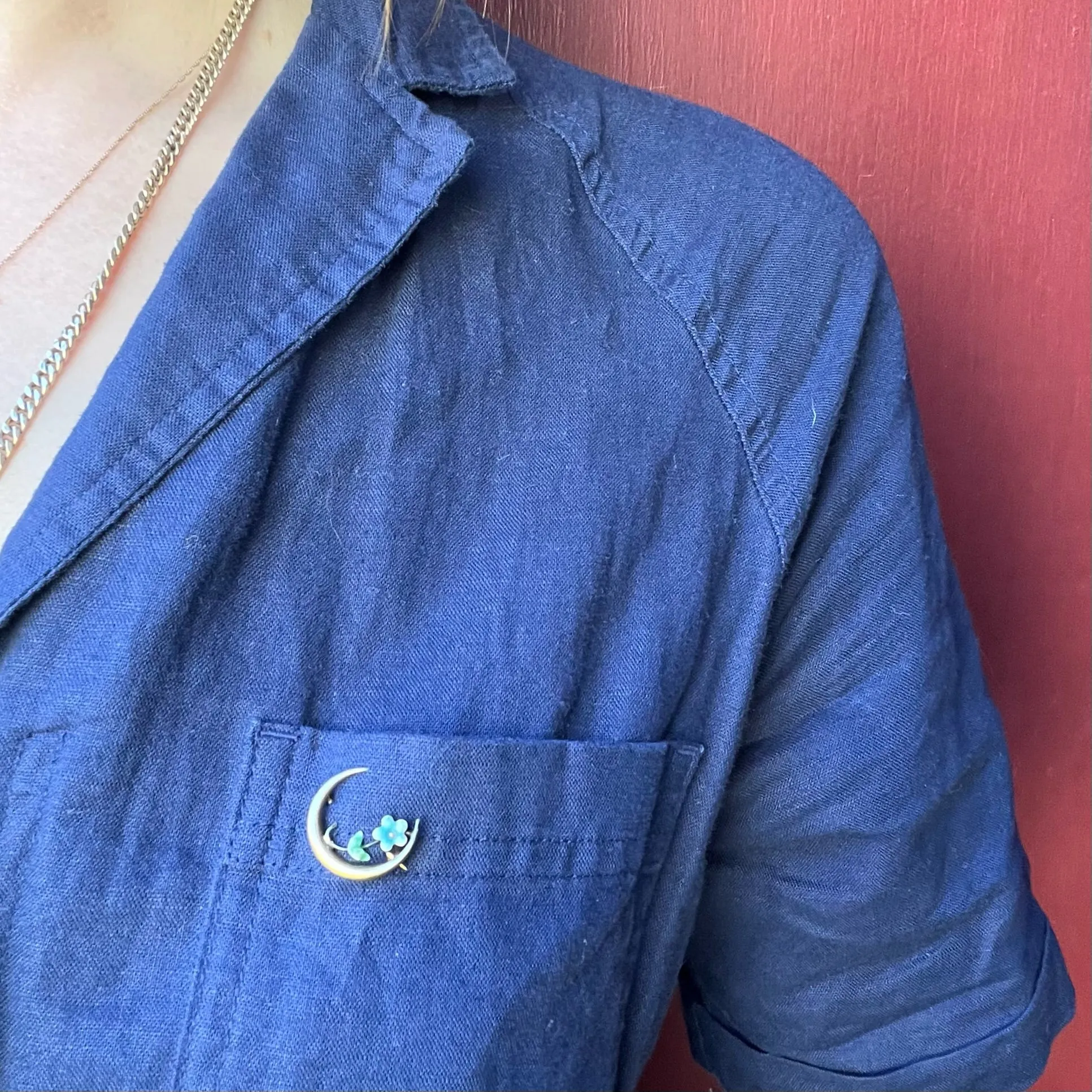 Dainty Victorian Forget Me Not & Crescent Moon Pin