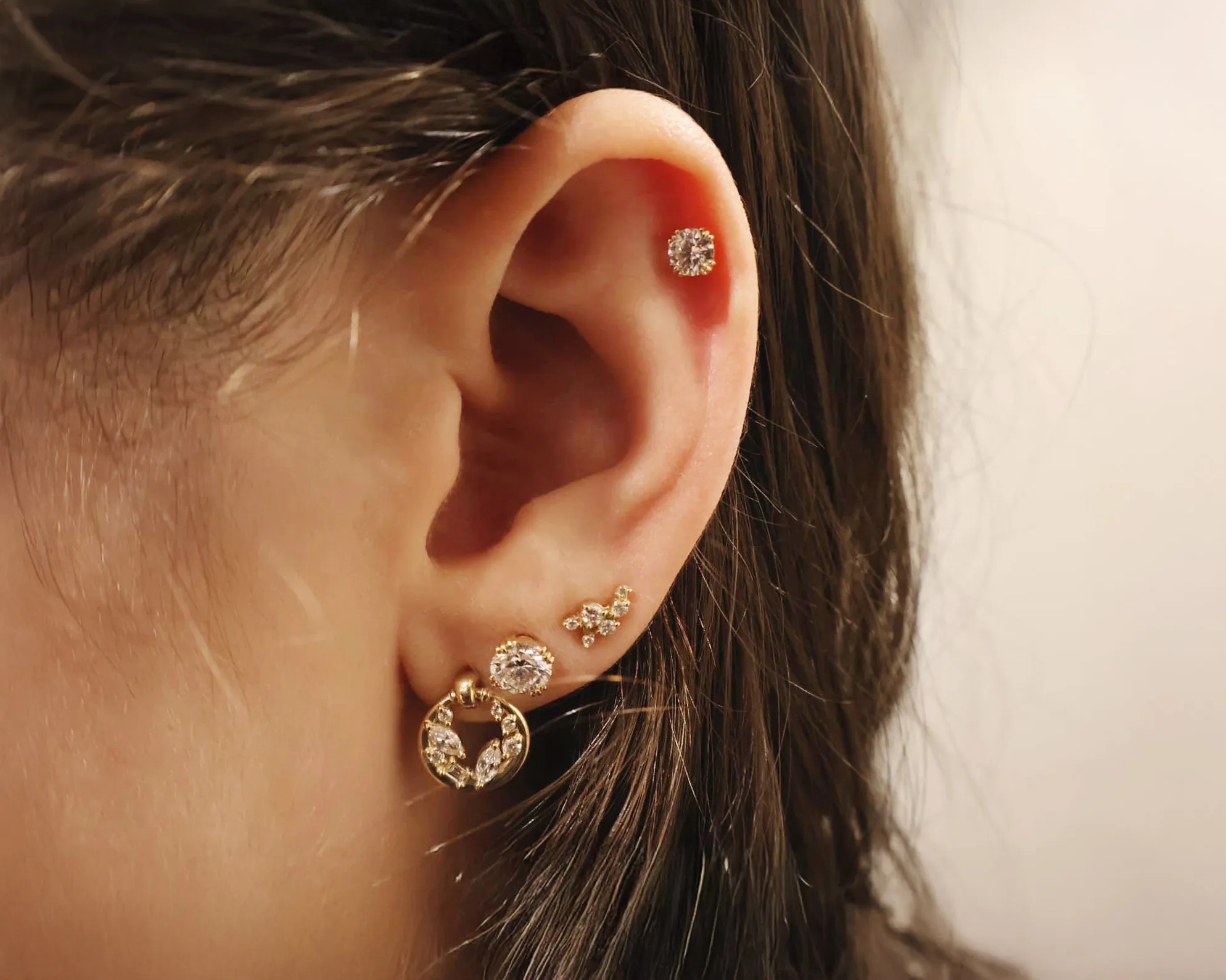 Dusting Studs - In Stock