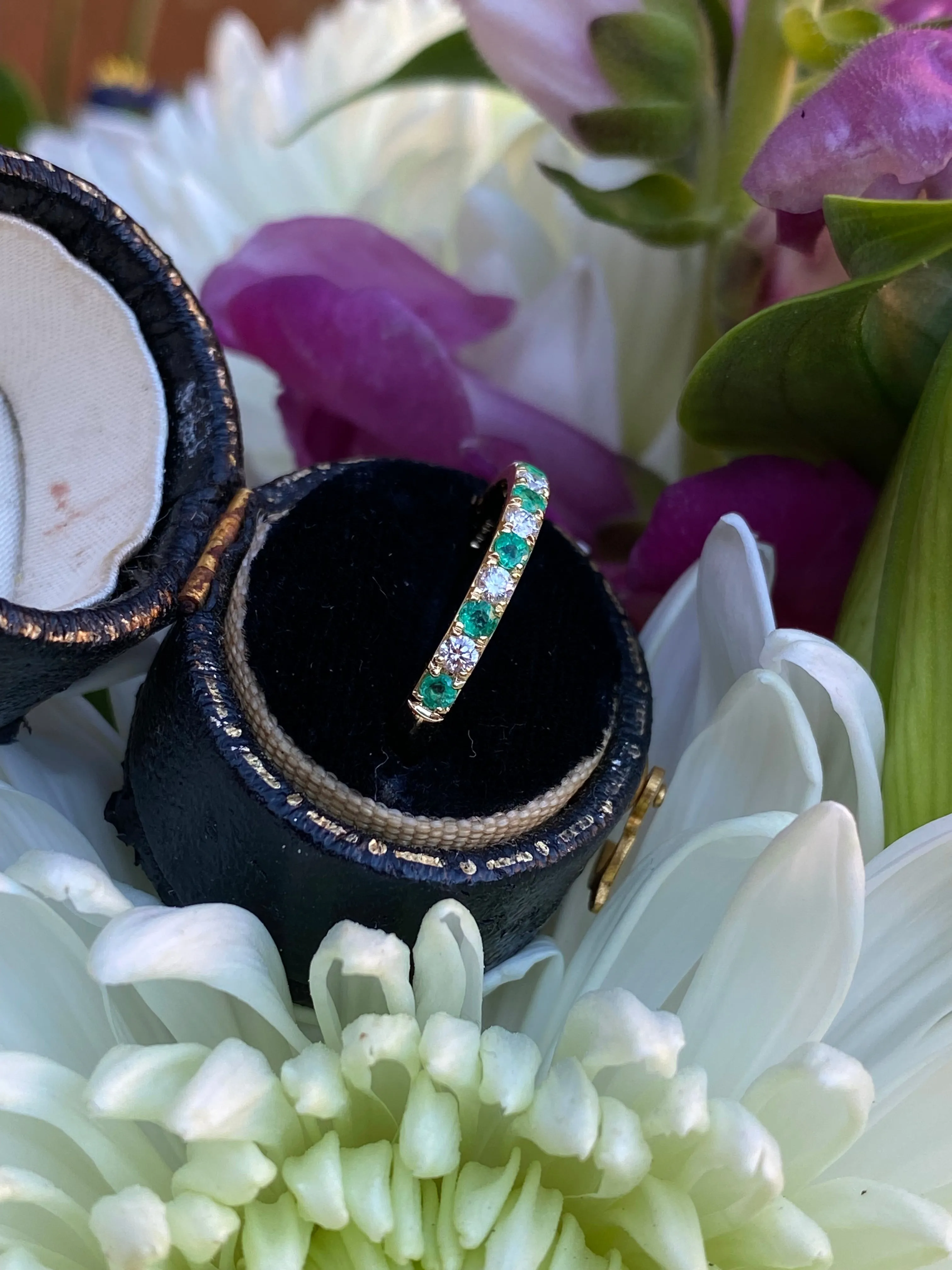 Emerald and Diamond Half Eternity Wedding Ring 0.17ct   0.19ct 18ct Yellow Gold