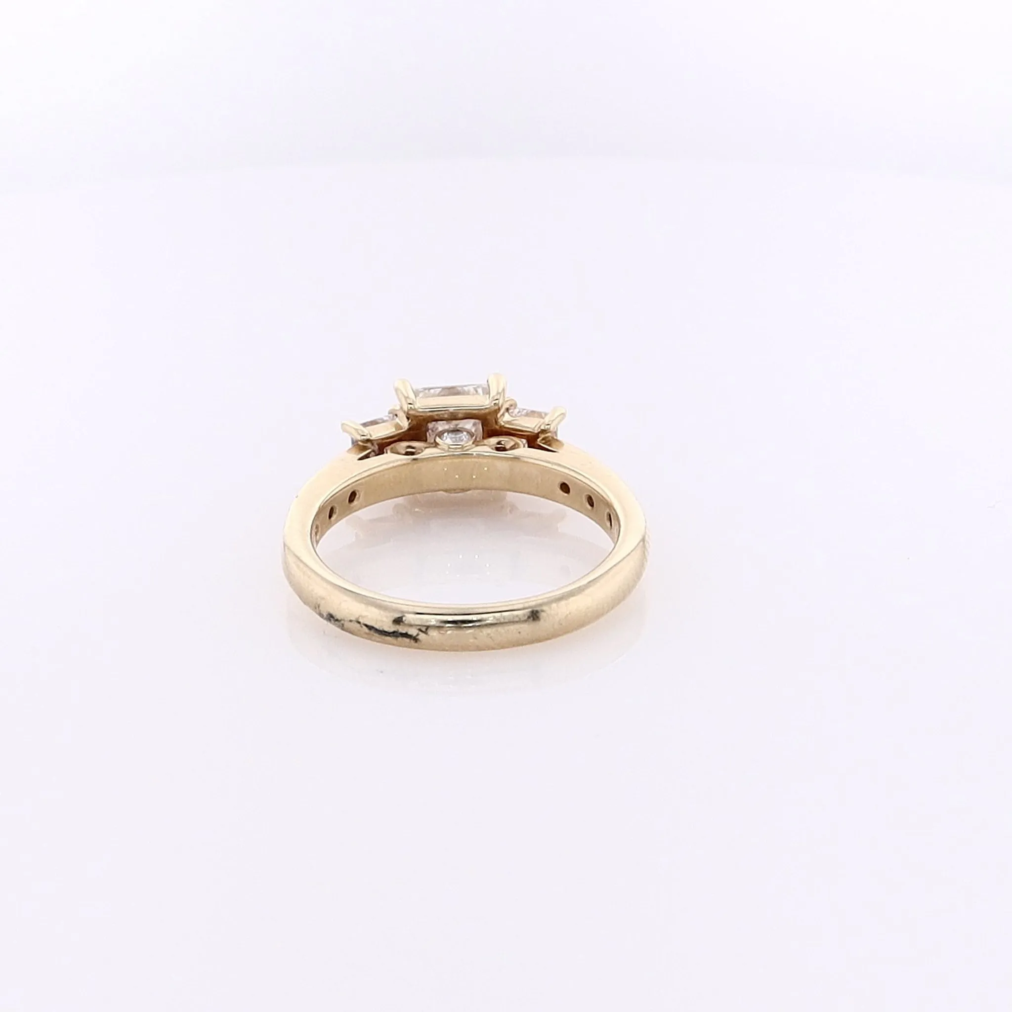 Estate 14 Karat Yellow 3 Across Diamond Engagement Ring with GIA Certification 3425537868