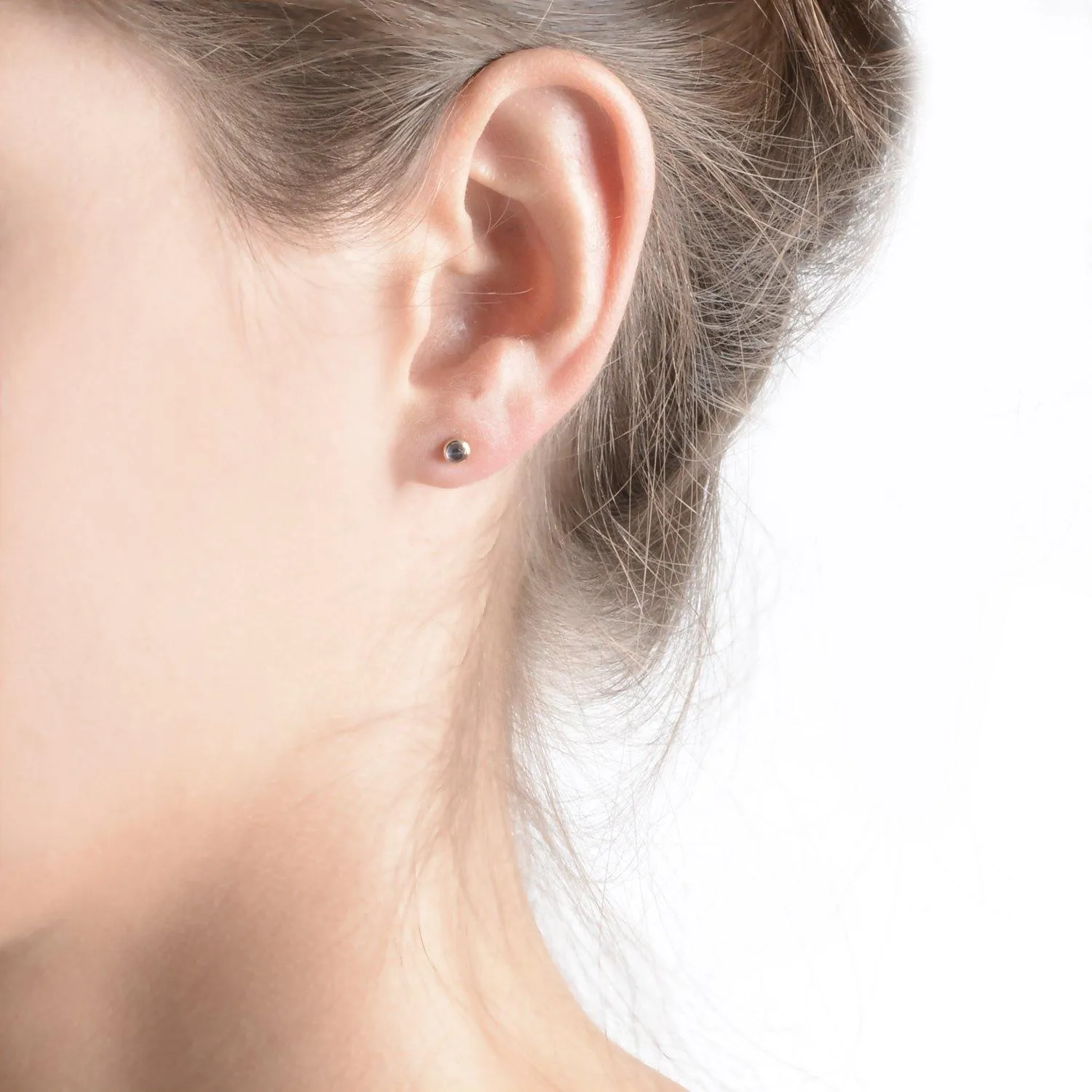 Gem Ear Studs Iolite 18k Gold