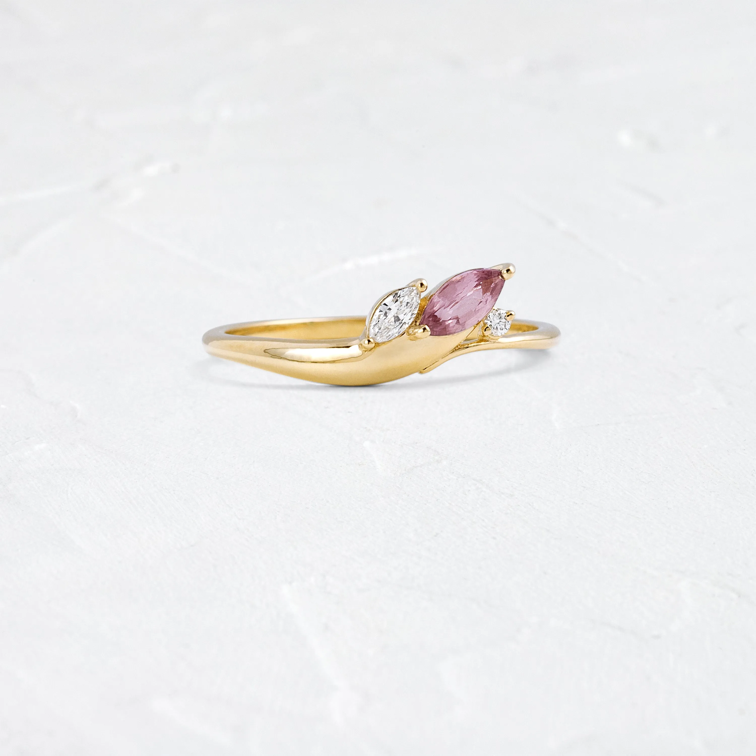 Grand Cresting Ring - Dusty Rose