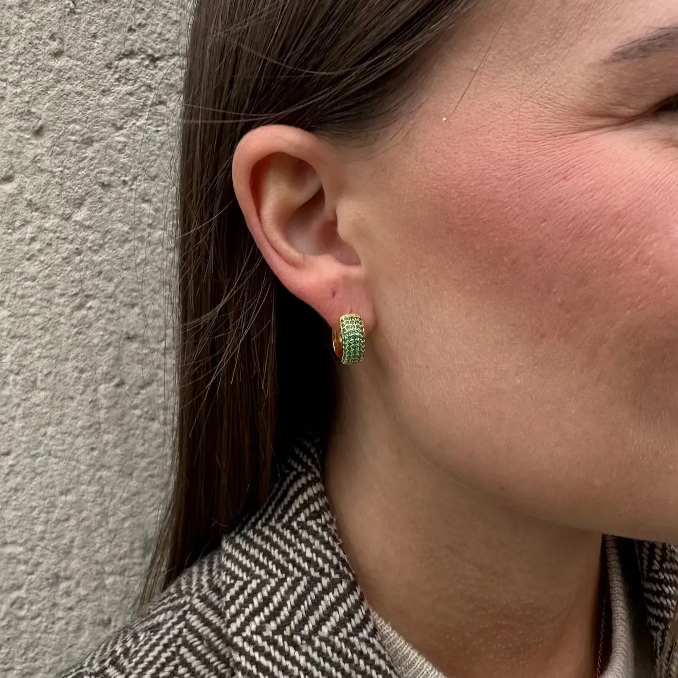 GREEN PAV?? EARRINGS Gold