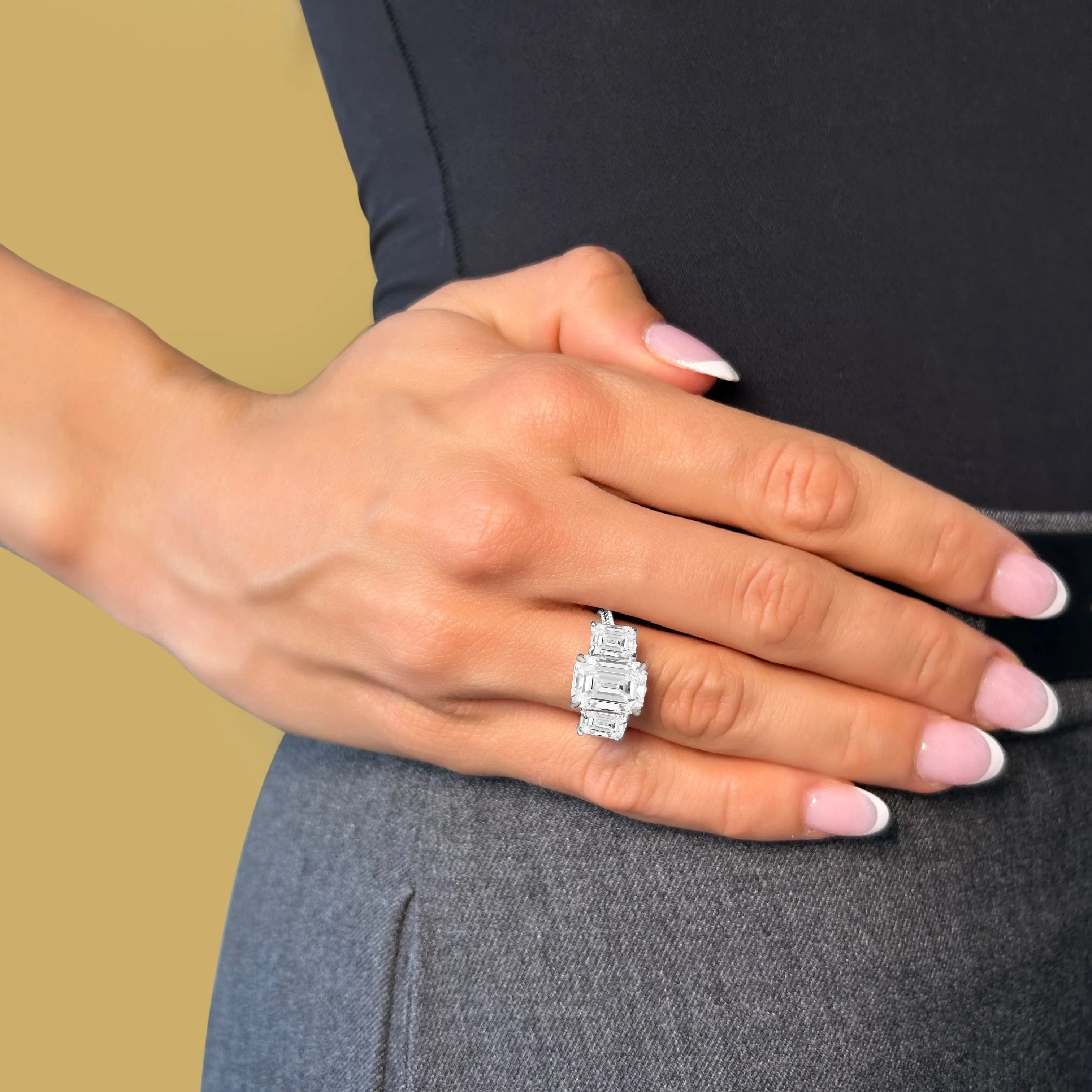 Milana 3 Stone Ring