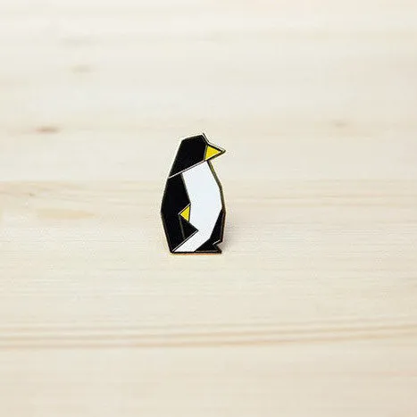 Origami Pin ?C Penguin