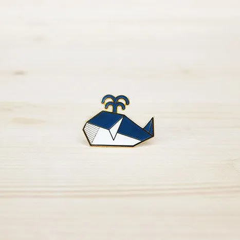 Origami Pin ?C Whale