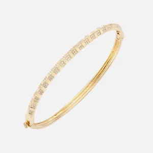 Pinstripe Strength Knife Edge Diamond Bangle Bracelet