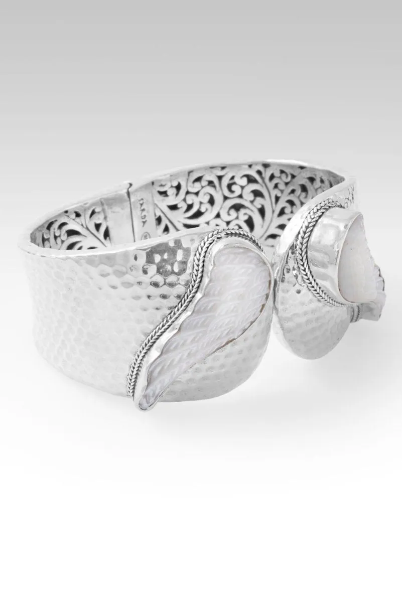 Seraphiel Tip-to-Tip Bracelet? in White Mother of Pearl