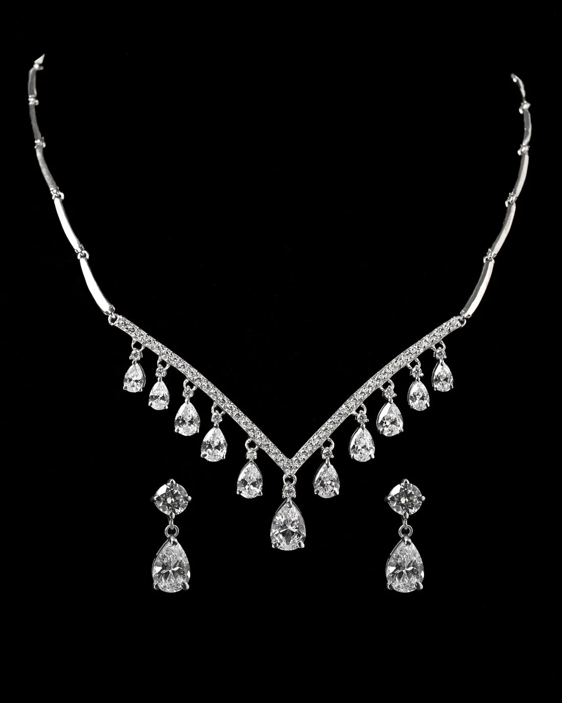 Silver Liba Necklace Jewellery Set