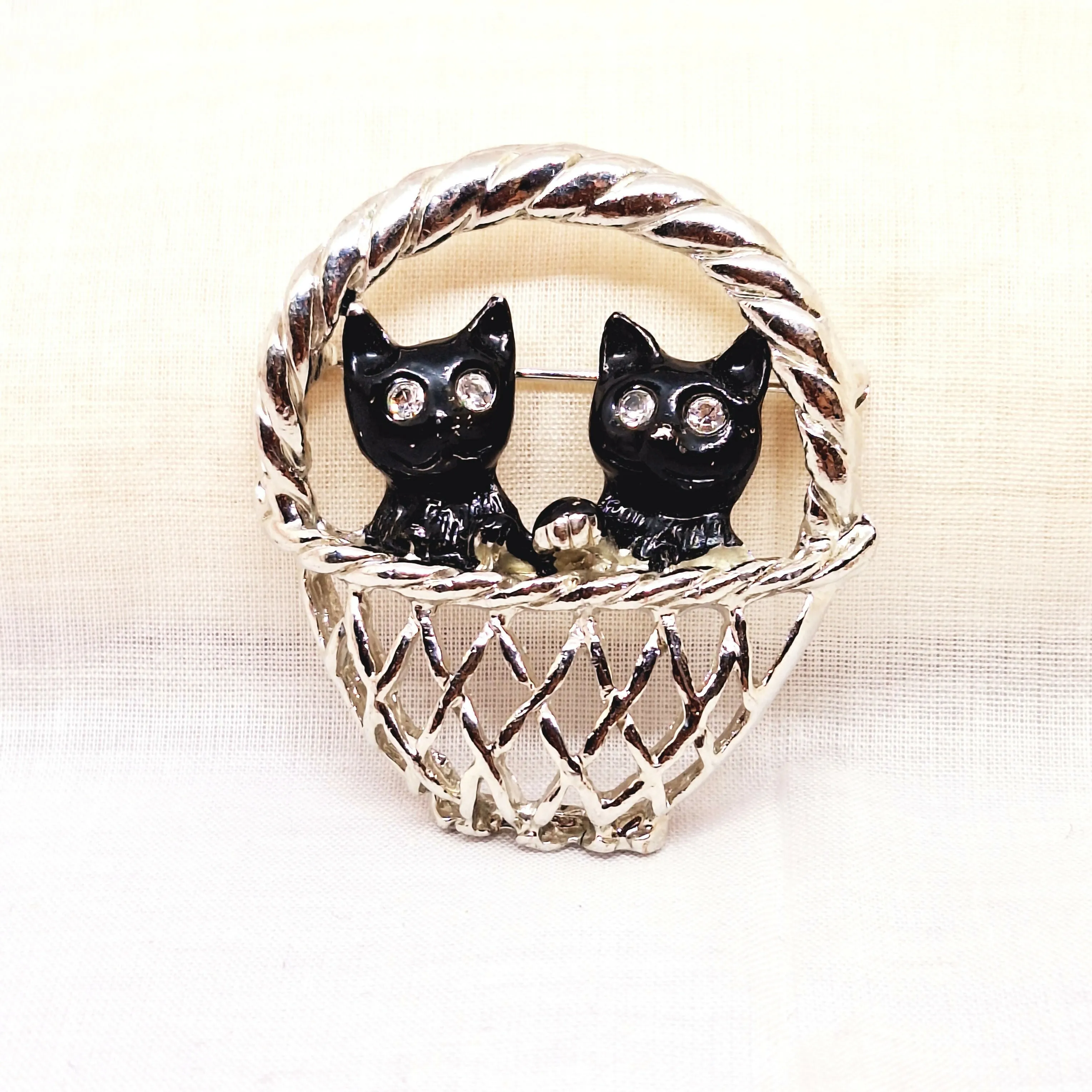 Silver Tone Cats in a Basket Brooch