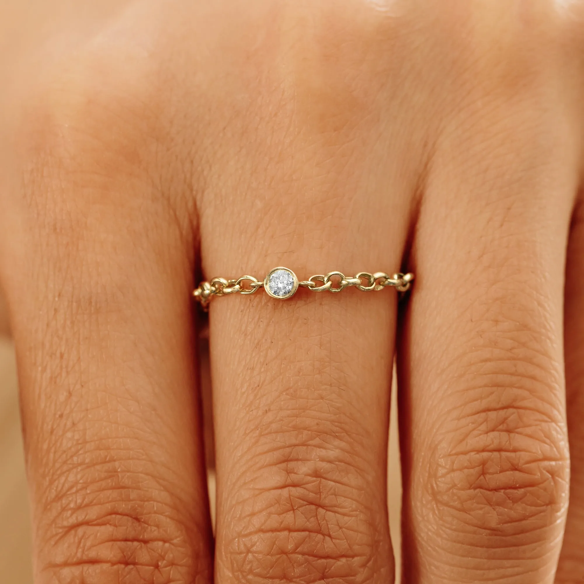 Single Diamond Chain Ring, Adriana