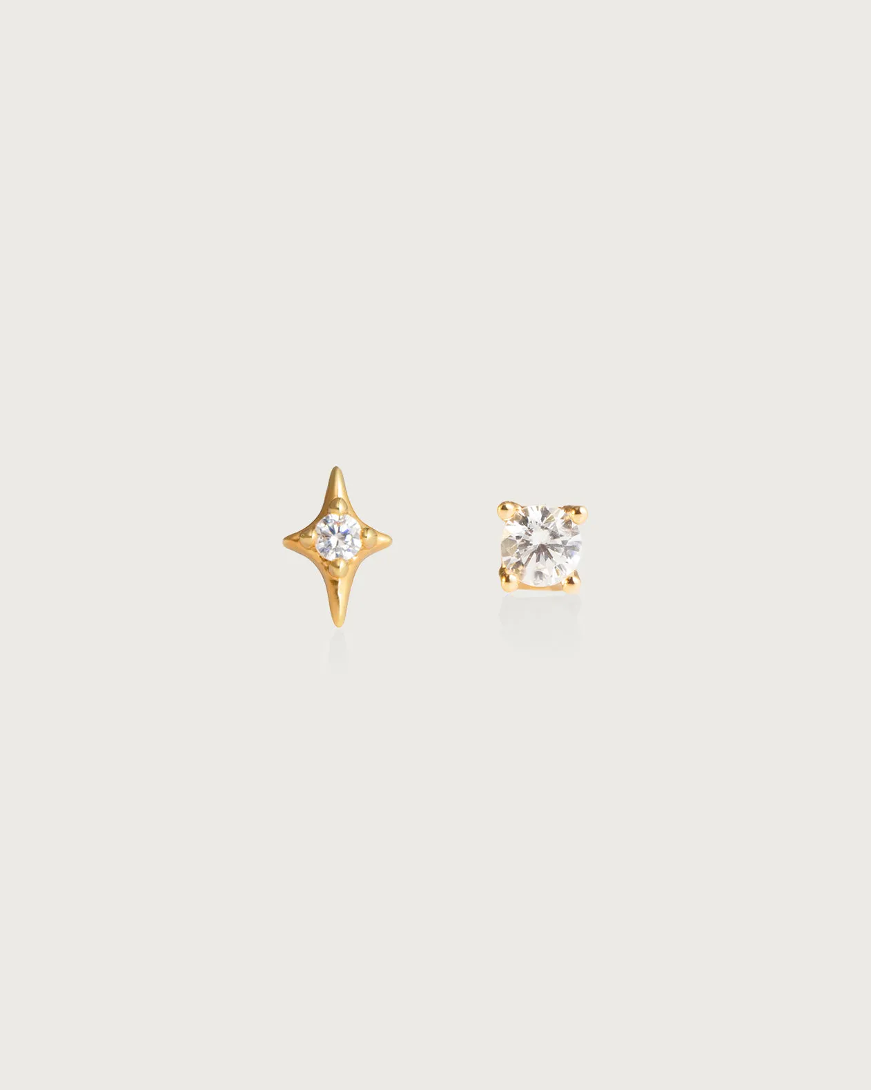 Single Sparkle Star Flat Back Helix Earring