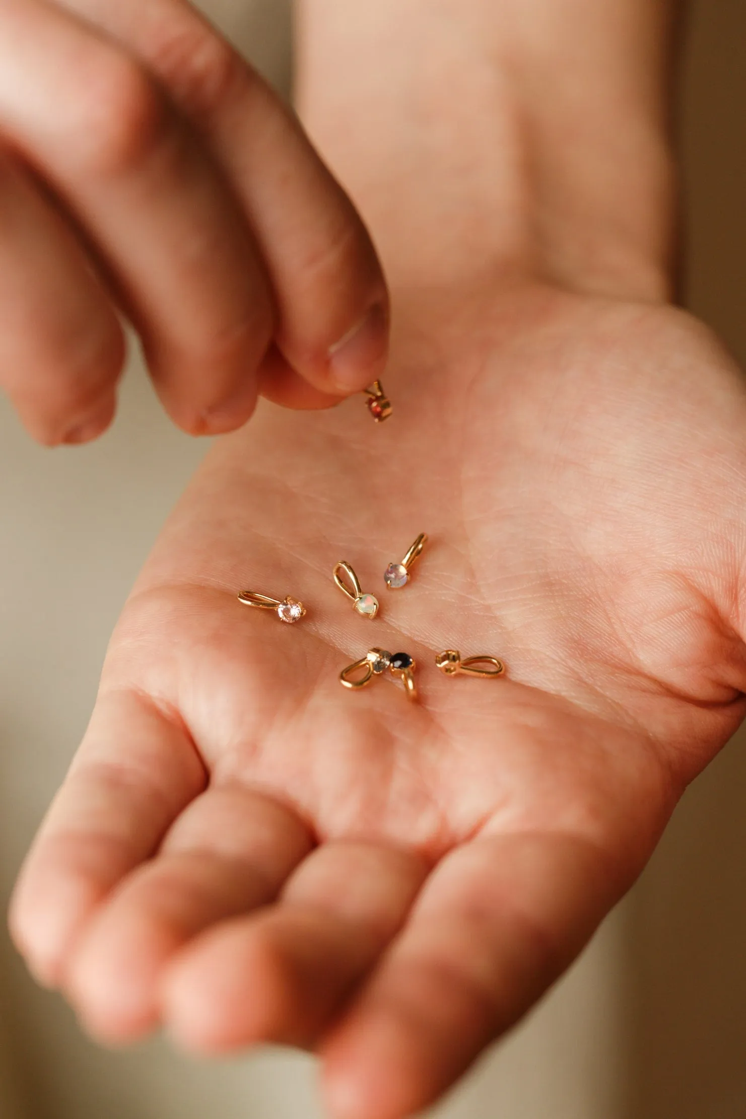 Solid Gold Flora Birthstone Necklace