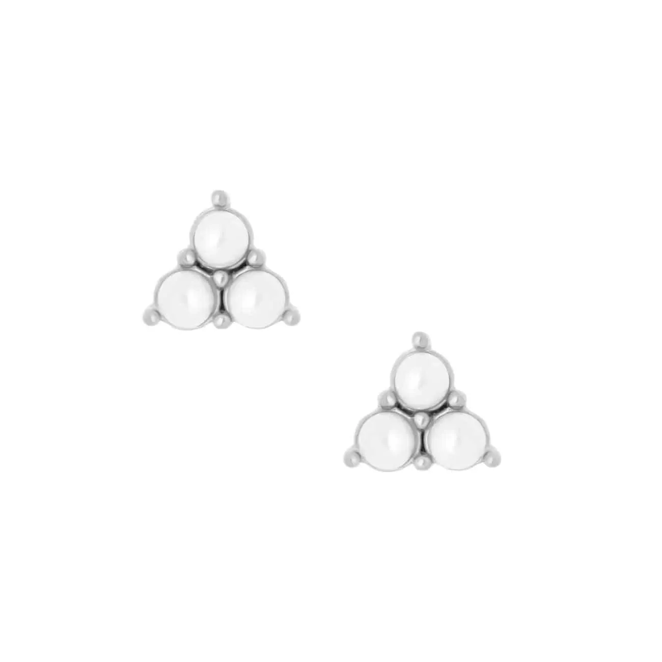 Victoria Pearl Stud Earrings