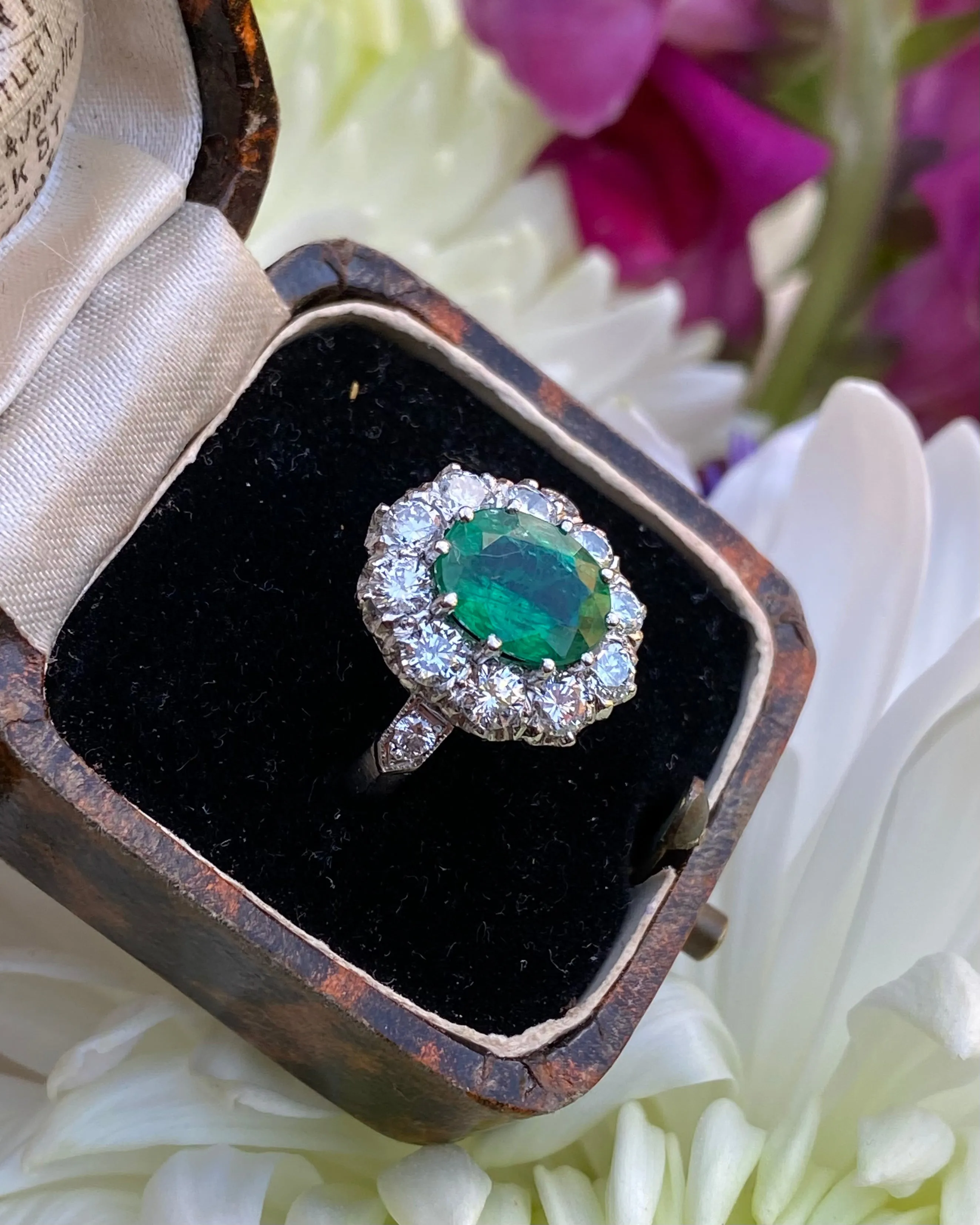 Victorian Style Emerald and Diamond Cluster Platinum Ring 1.35ct   1.90ct