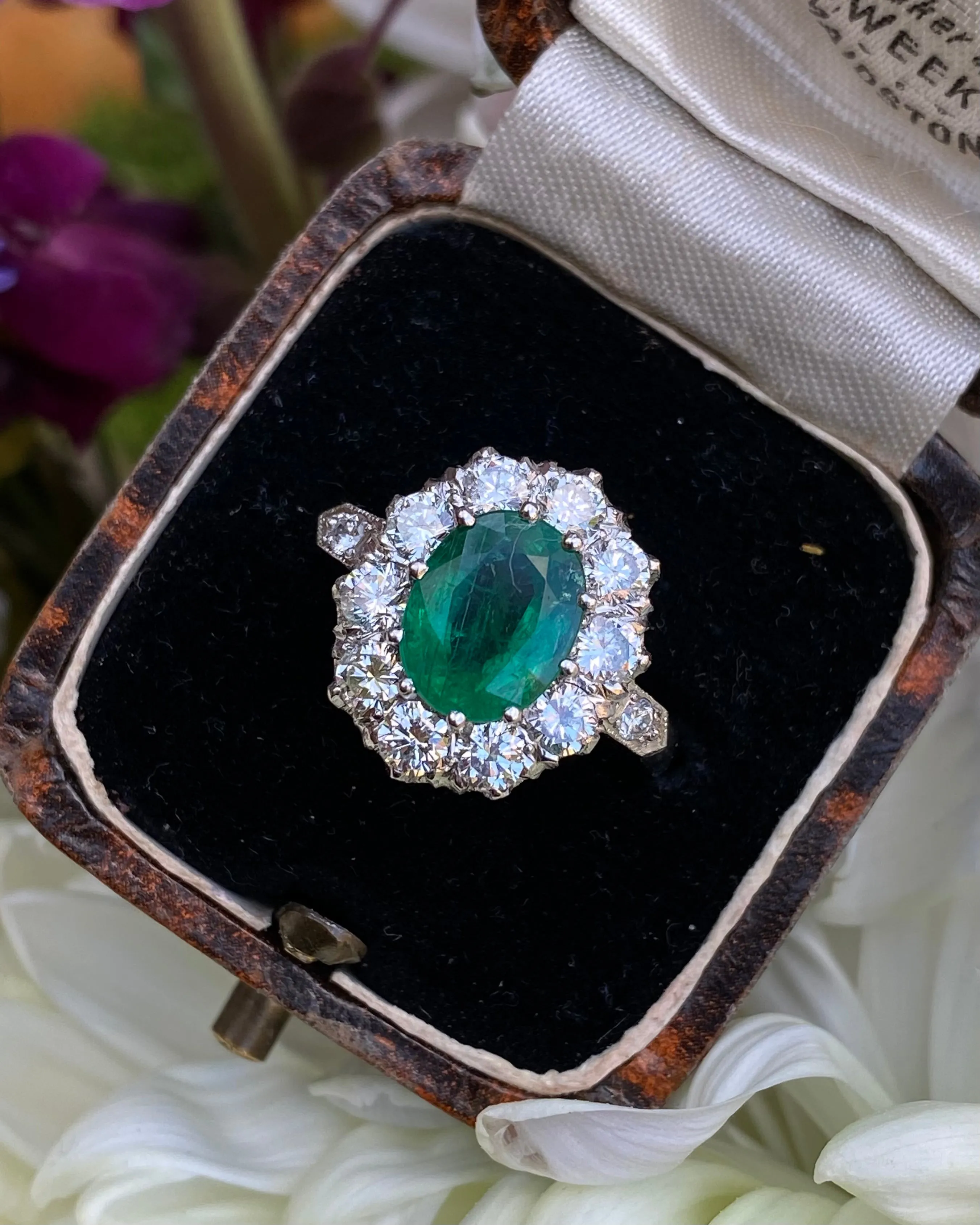 Victorian Style Emerald and Diamond Cluster Platinum Ring 1.35ct   1.90ct