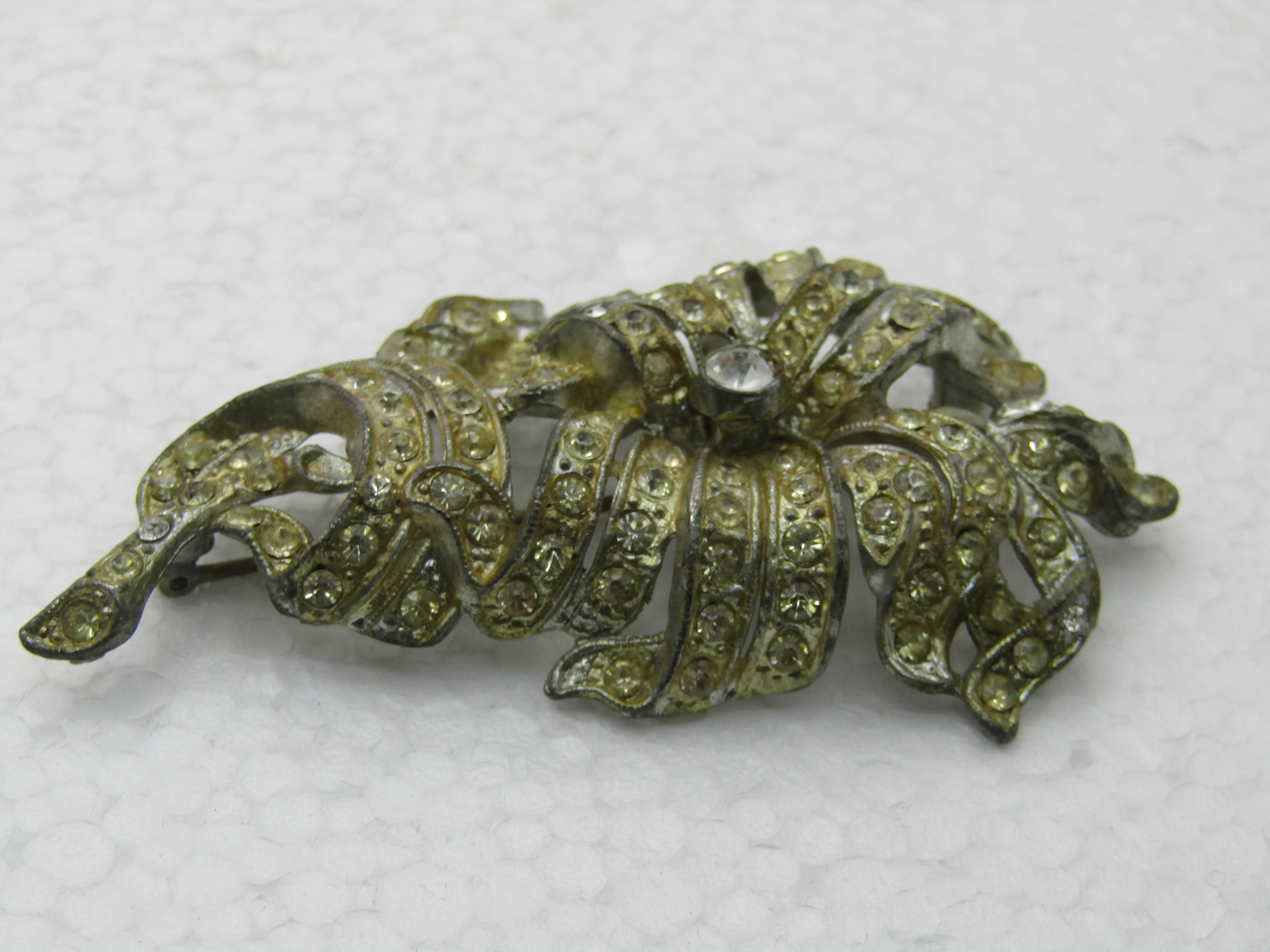 Vintage 1930's Art Deco Rhinestone Brooch, Pot Metal, 3"