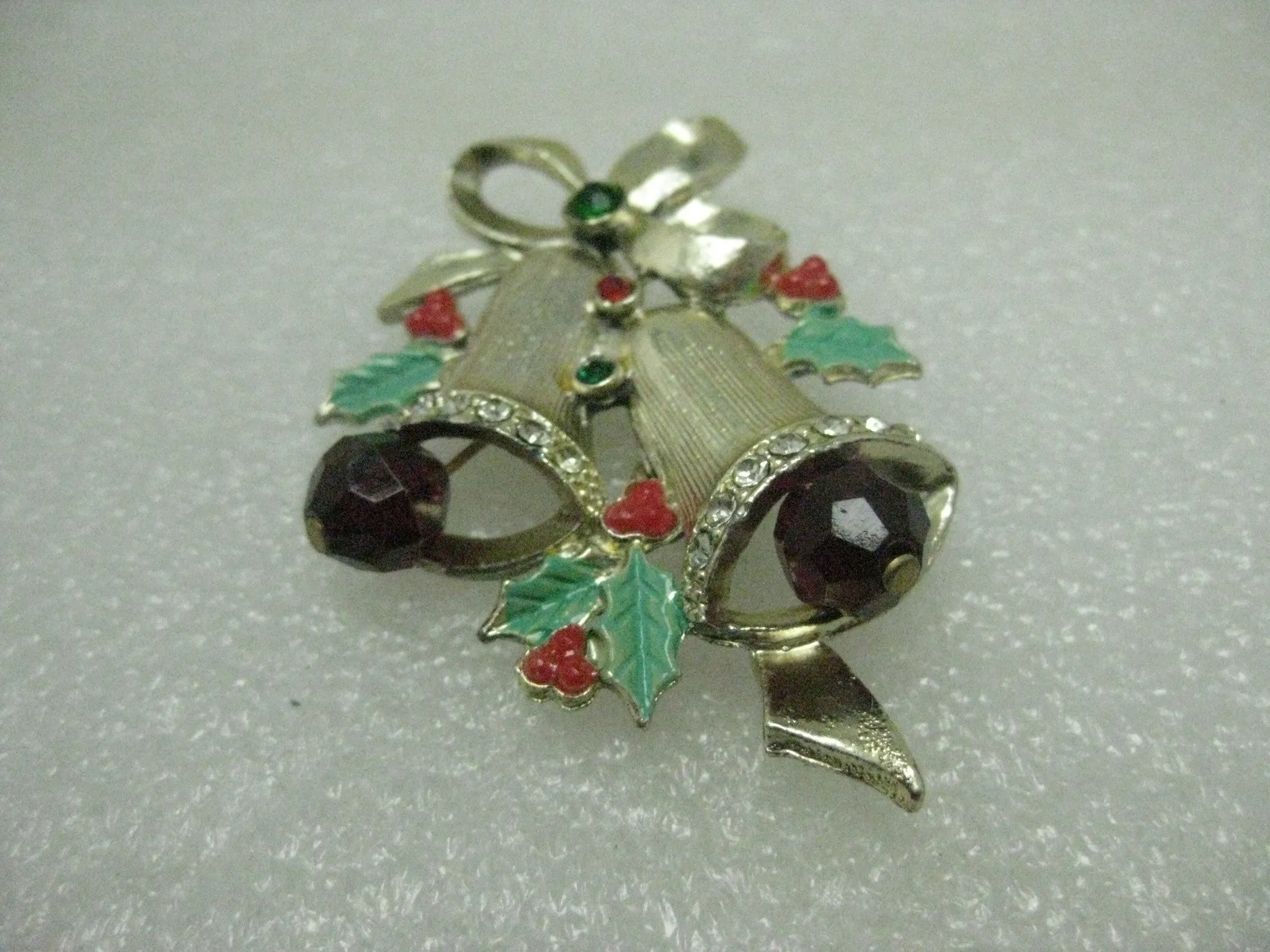 Vintage Gold Tone Christmas Bells Brooch, Enamel Accents, 1960's.  2", Rhinestone Accents
